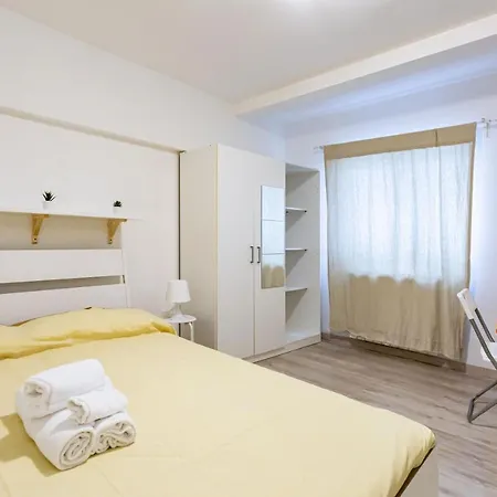 Adorno 3 - Affitti Brevi Italia Apartment